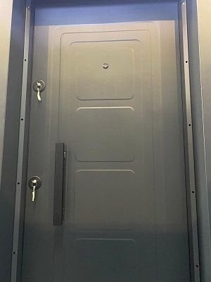 ÇELİK KAPI HK-02 ÇİFT FİTİL ANTRASİT SAÇ YÜZ.SAĞ