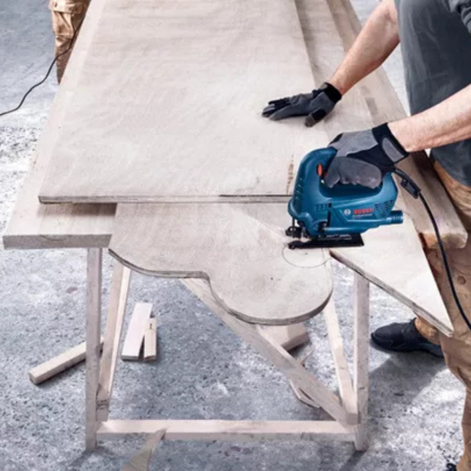 BOSCH GST 700 DEKUAJ